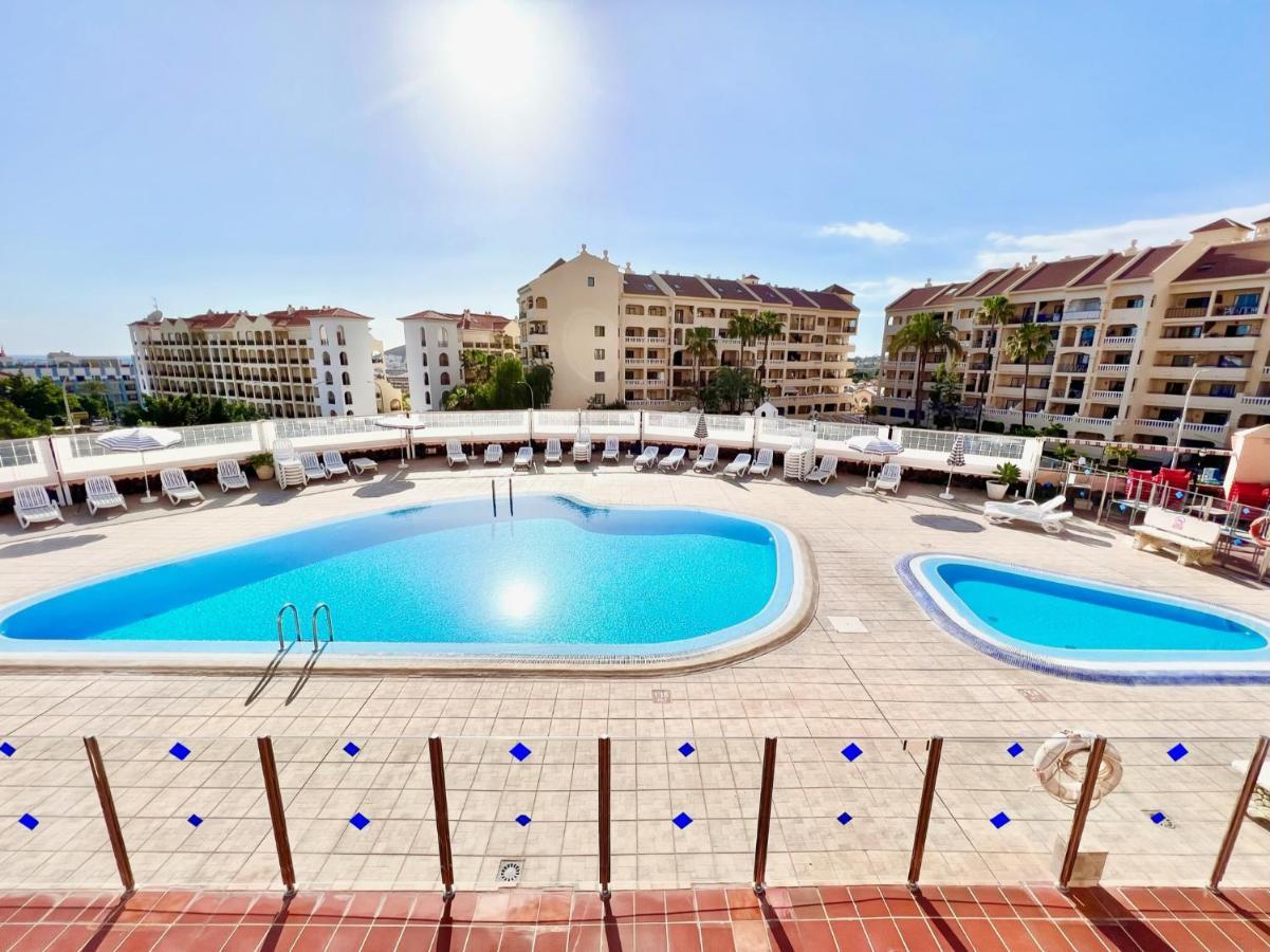 לוס כריסטיאנוס !!! Relaxing View, The Heights Apartment With Terrace And Heated Pools, Los Cristianos מראה חיצוני תמונה