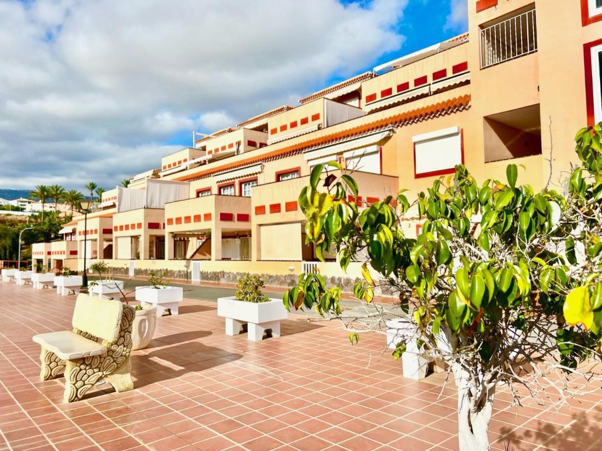לוס כריסטיאנוס !!! Relaxing View, The Heights Apartment With Terrace And Heated Pools, Los Cristianos מראה חיצוני תמונה